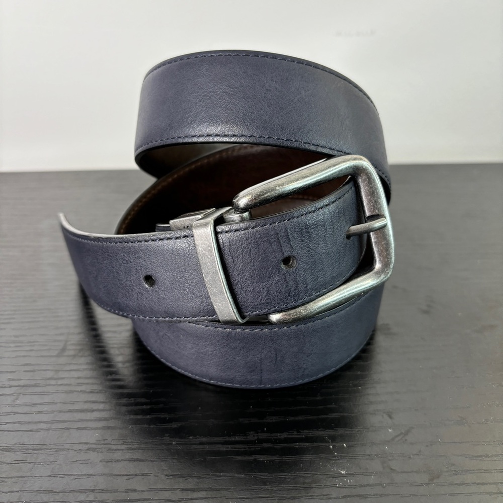 Swiss Gear Navy Blue / Brown Reversible Genuine Leather Belt    Size 38